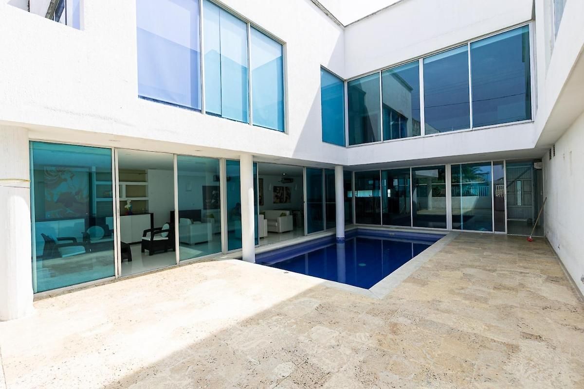 Luxury House Private Pool
